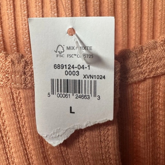 NWT Gap Large Pointelle Button Front T Shirt Orange Peach Long Sleeve tee top - Picture 5 of 7